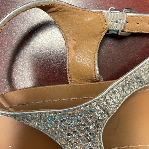 Aldo Silver Sequence Sandals 🩴 and Rasolli Cream/Beige Sandals - Picture 11 of 12